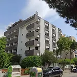 Dias كوشاداسيه