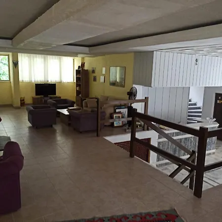 Hotel Dias 2*
